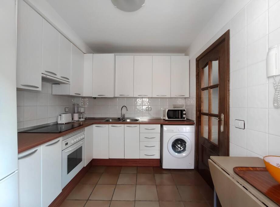 Duplex In Quiet Zone, Next To Sea, Fast Wifi Appartement