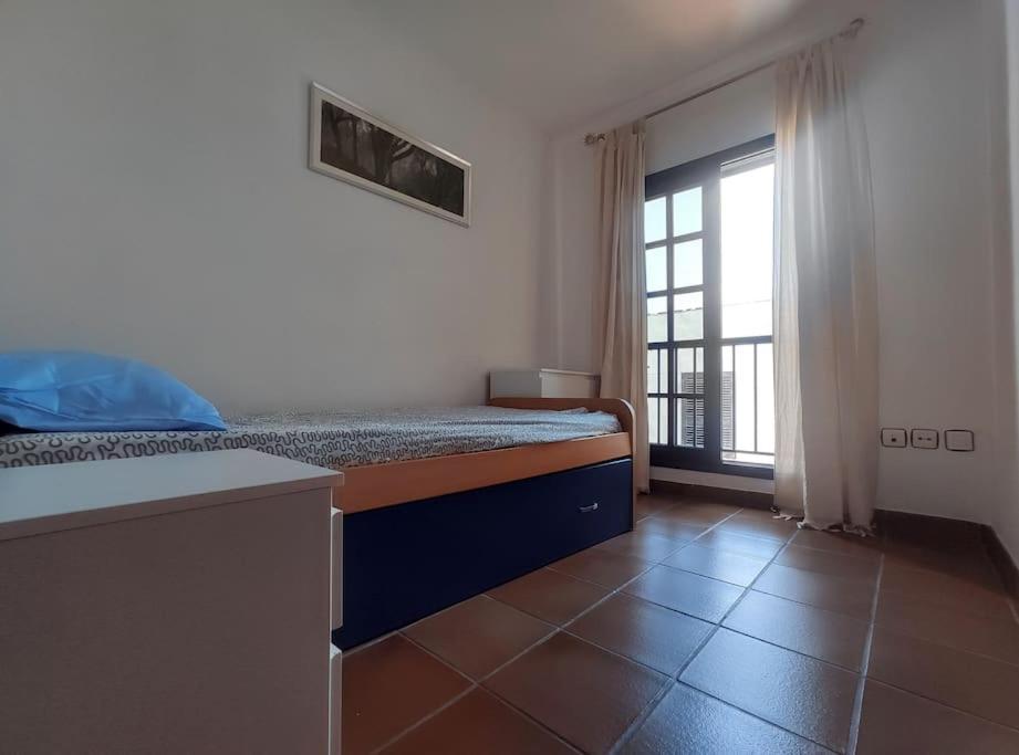 Duplex In Quiet Zone, Next To Sea, Fast Wifi Apartment