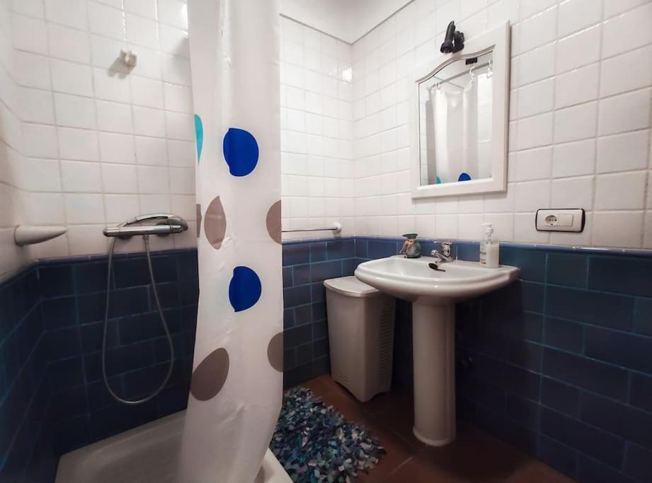 Duplex In Quiet Zone, Next To Sea, Fast Wifi El Medano (Tenerife)